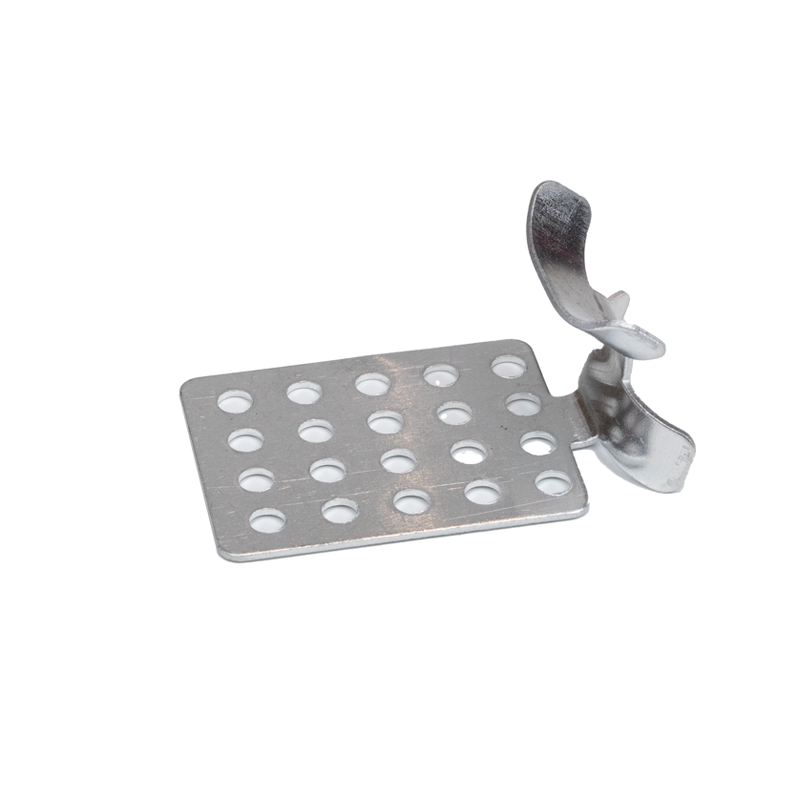 Facili da sbrinare con il calore le clip per cavi di tetti e grondaie.